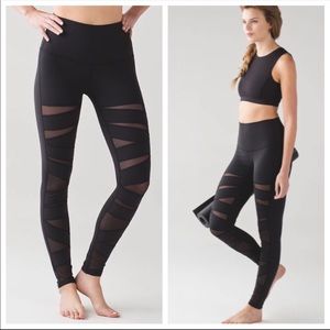 Lululemon winder under leggings with mesh